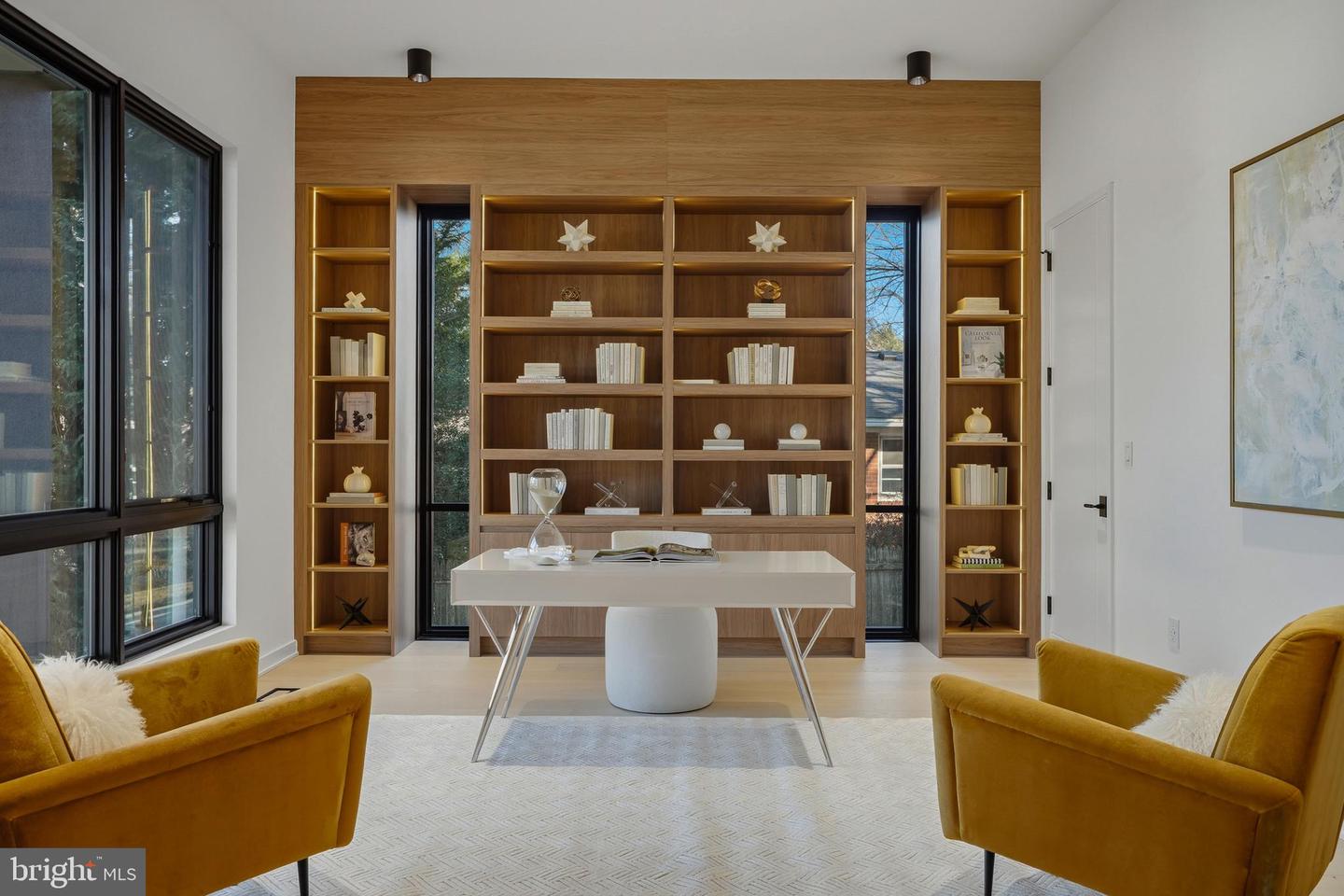 7103 WESTBURY RD, MCLEAN, Virginia 22101, 6 Bedrooms Bedrooms, ,6 BathroomsBathrooms,Residential,For sale,7103 WESTBURY RD,VAFX2287472 MLS # VAFX2287472