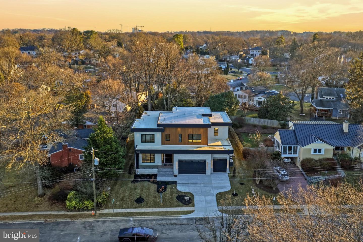 7103 WESTBURY RD, MCLEAN, Virginia 22101, 6 Bedrooms Bedrooms, ,6 BathroomsBathrooms,Residential,For sale,7103 WESTBURY RD,VAFX2287472 MLS # VAFX2287472