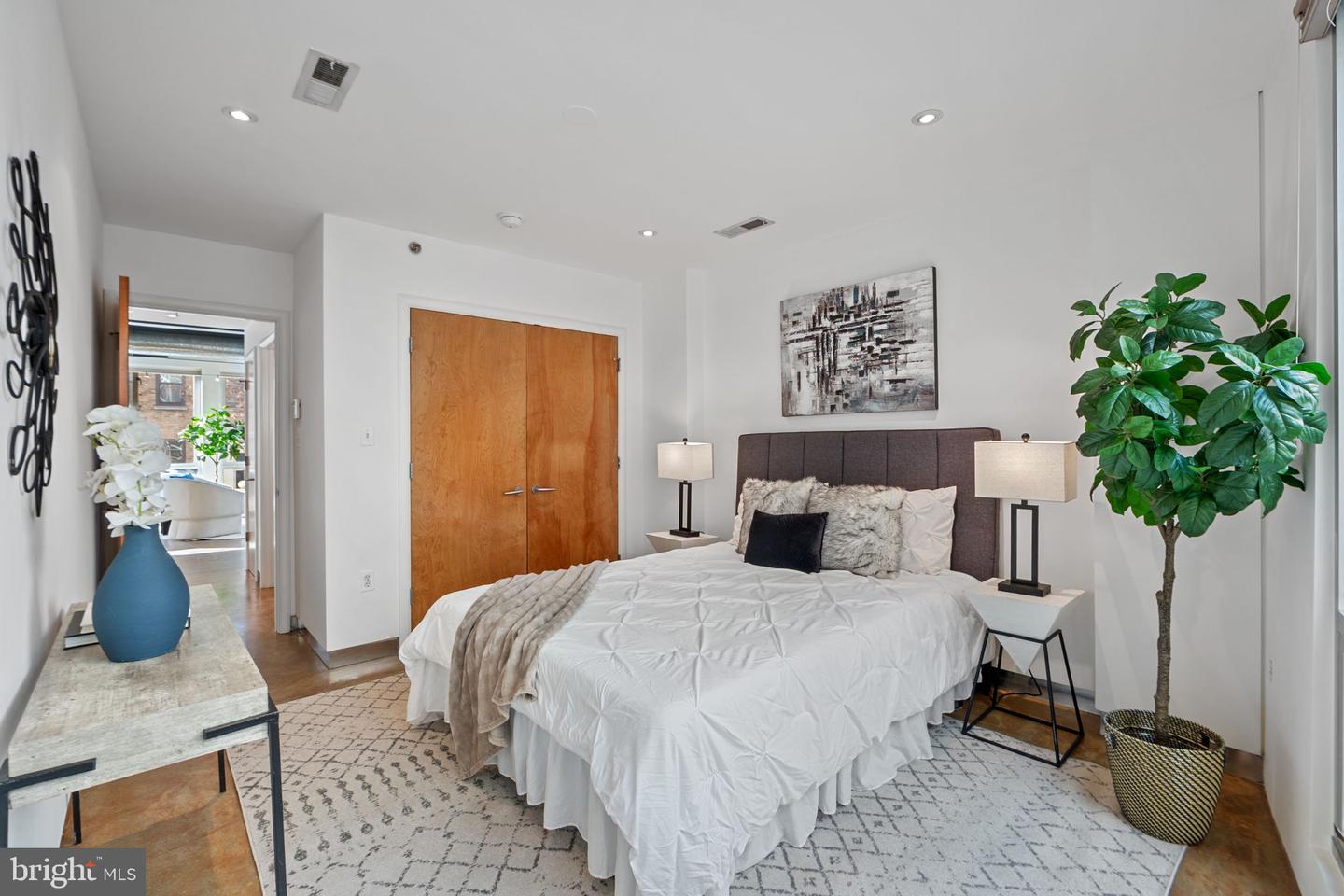 2351 CHAMPLAIN ST NW #C4, WASHINGTON, District Of Columbia 20009, 1 Bedroom Bedrooms, ,1 BathroomBathrooms,Residential,For sale,2351 CHAMPLAIN ST NW #C4,DCDC2243204 MLS # DCDC2243204