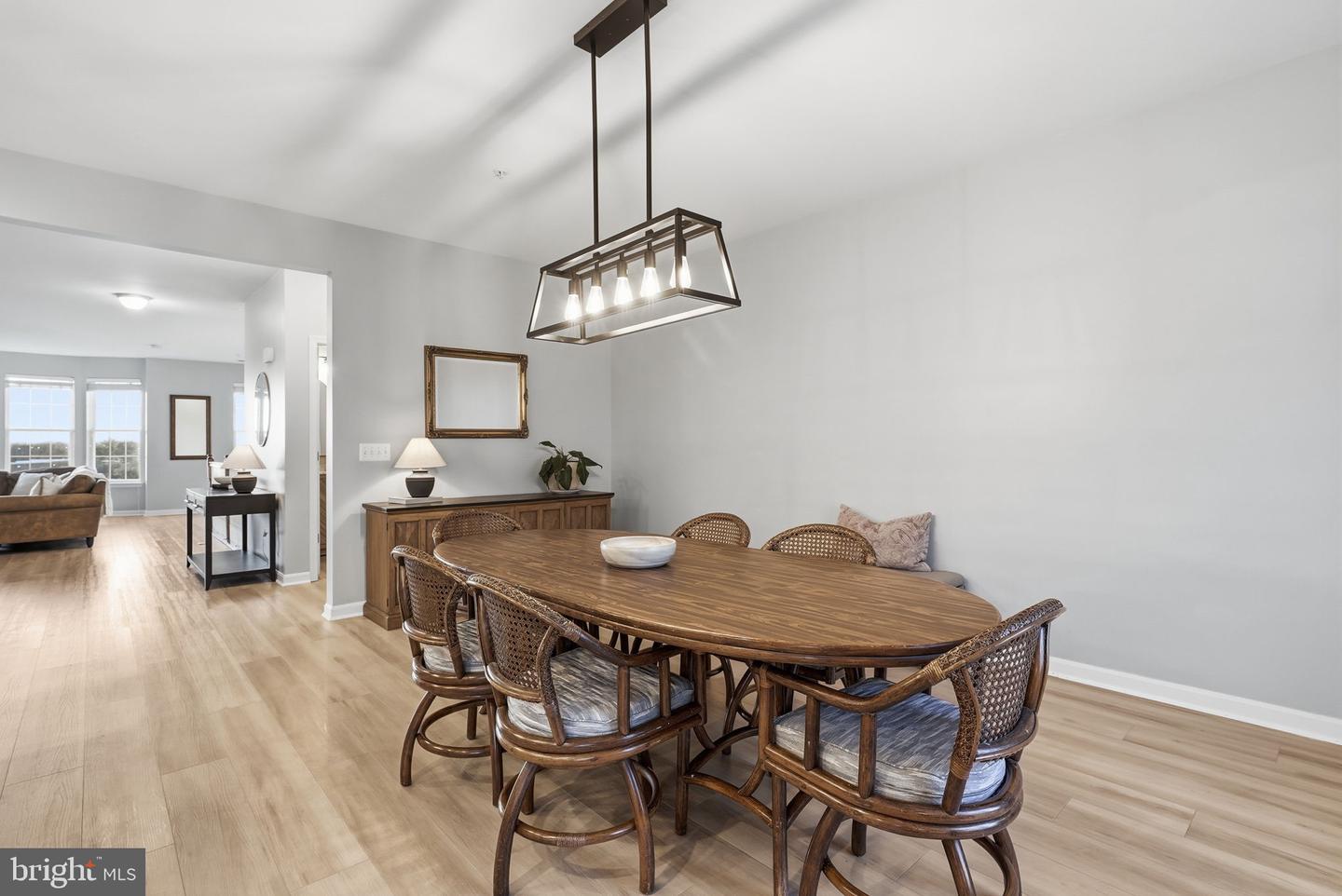 9455 STONEWALL RD, MANASSAS, Virginia 20110, 3 Bedrooms Bedrooms, ,2 BathroomsBathrooms,Residential,For sale,9455 STONEWALL RD,VAMN2010018 MLS # VAMN2010018