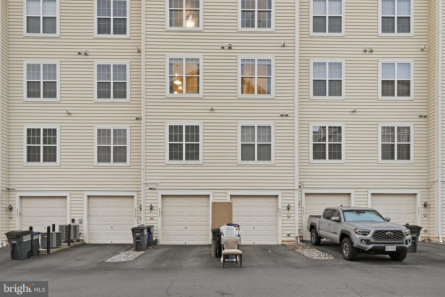 9455 STONEWALL RD, MANASSAS, Virginia 20110, 3 Bedrooms Bedrooms, ,2 BathroomsBathrooms,Residential,For sale,9455 STONEWALL RD,VAMN2010018 MLS # VAMN2010018