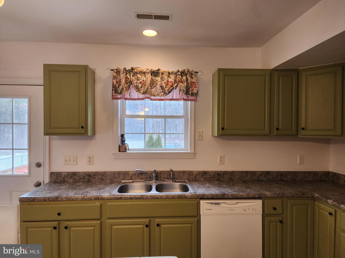 11490 BROWNTOWN RD, GORDONSVILLE, Virginia 22942, 3 Bedrooms Bedrooms, ,2 BathroomsBathrooms,Residential,For sale,11490 BROWNTOWN RD,VAOR2013194 MLS # VAOR2013194