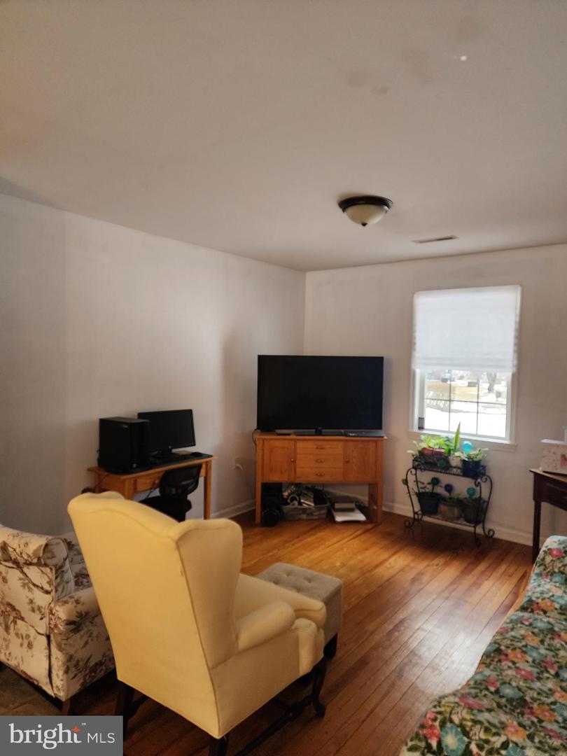 11490 BROWNTOWN RD, GORDONSVILLE, Virginia 22942, 3 Bedrooms Bedrooms, ,2 BathroomsBathrooms,Residential,For sale,11490 BROWNTOWN RD,VAOR2013194 MLS # VAOR2013194