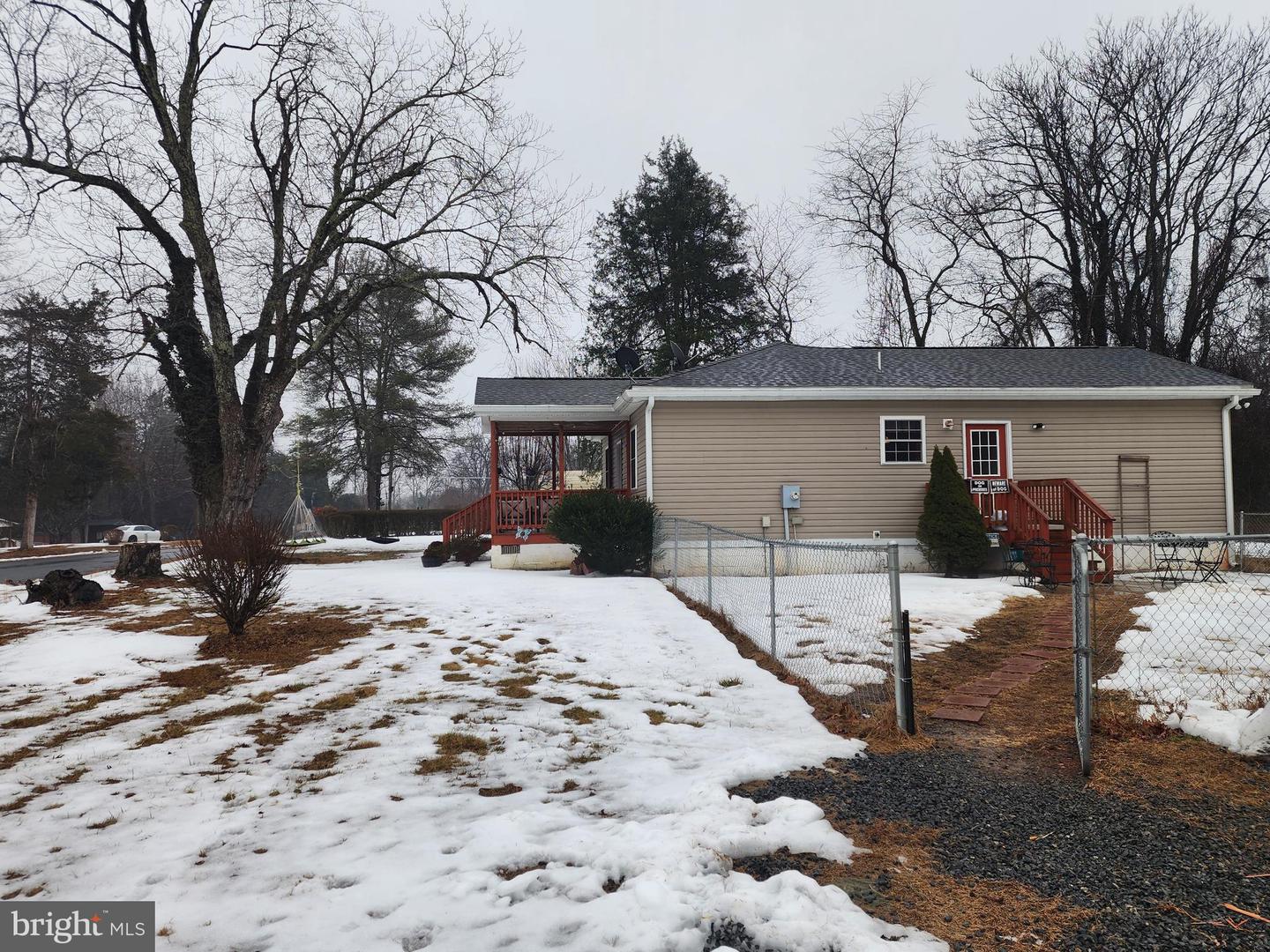 11490 BROWNTOWN RD, GORDONSVILLE, Virginia 22942, 3 Bedrooms Bedrooms, ,2 BathroomsBathrooms,Residential,For sale,11490 BROWNTOWN RD,VAOR2013194 MLS # VAOR2013194