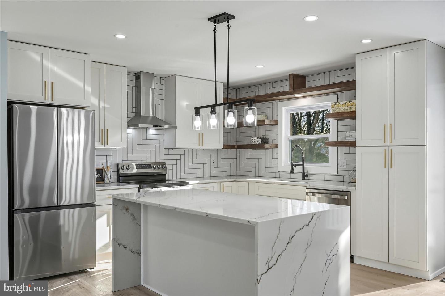 110 ELAINE DR, WINCHESTER, Virginia 22602, 3 Bedrooms Bedrooms, ,2 BathroomsBathrooms,Residential,For sale,110 ELAINE DR,VAFV2039216 MLS # VAFV2039216