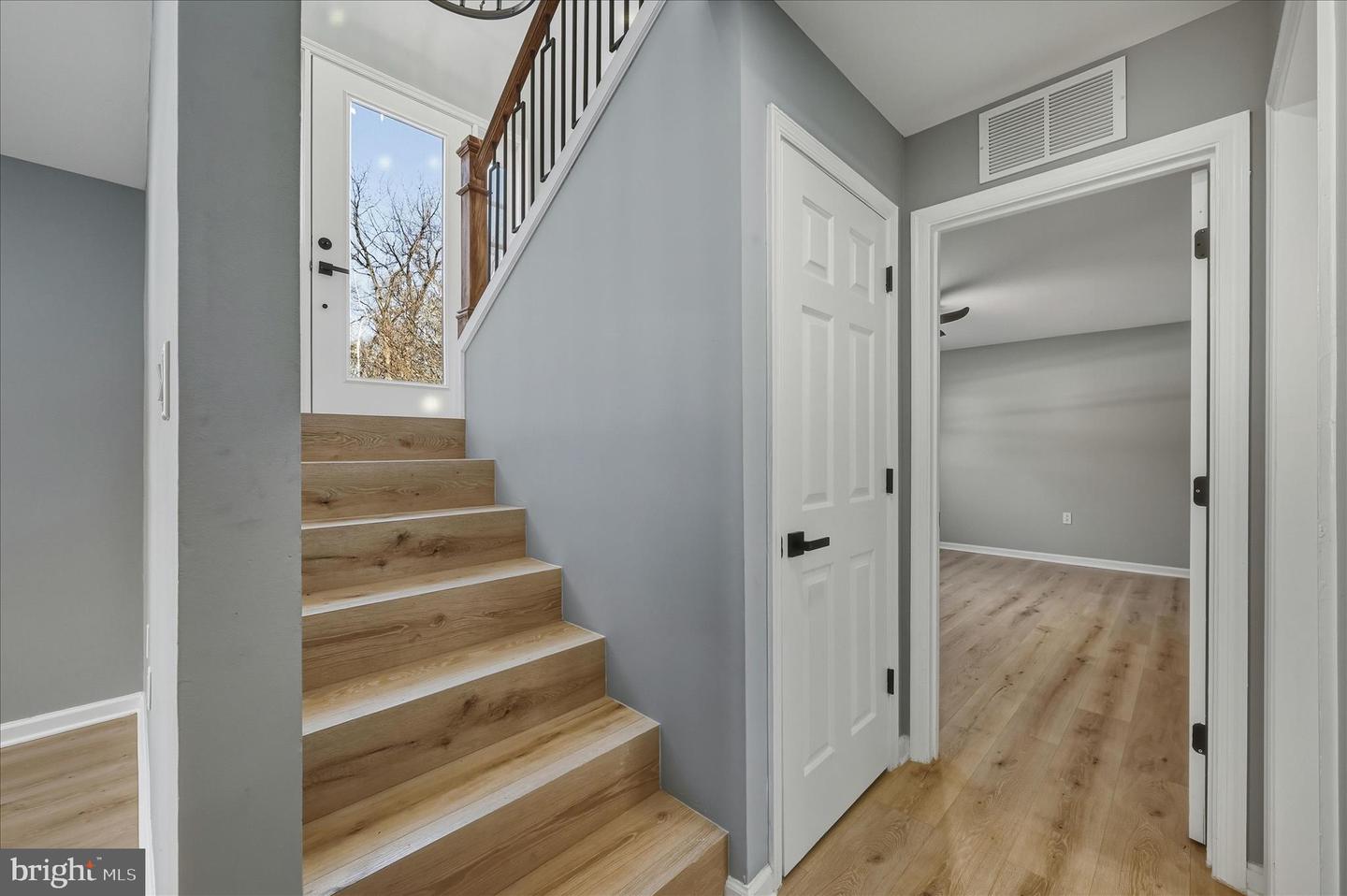 110 ELAINE DR, WINCHESTER, Virginia 22602, 3 Bedrooms Bedrooms, ,2 BathroomsBathrooms,Residential,For sale,110 ELAINE DR,VAFV2039216 MLS # VAFV2039216