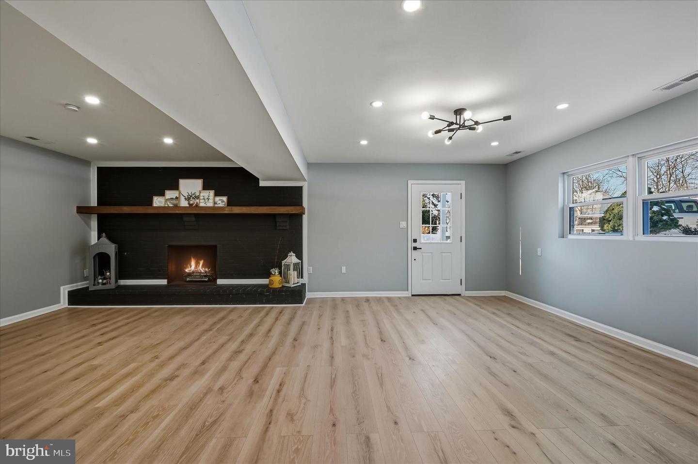 110 ELAINE DR, WINCHESTER, Virginia 22602, 3 Bedrooms Bedrooms, ,2 BathroomsBathrooms,Residential,For sale,110 ELAINE DR,VAFV2039216 MLS # VAFV2039216