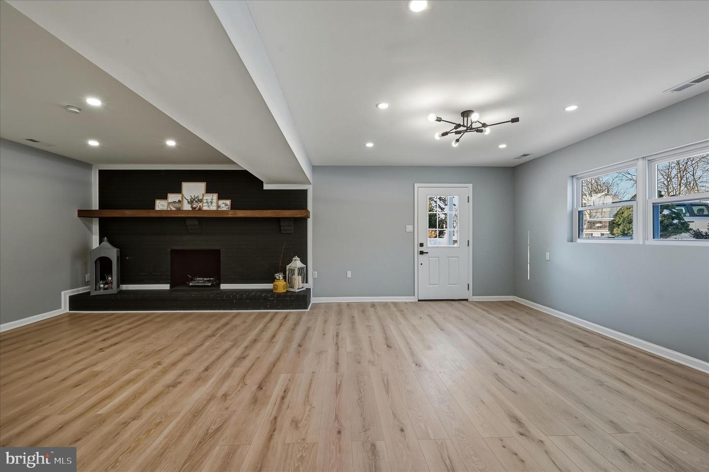 110 ELAINE DR, WINCHESTER, Virginia 22602, 3 Bedrooms Bedrooms, ,2 BathroomsBathrooms,Residential,For sale,110 ELAINE DR,VAFV2039216 MLS # VAFV2039216