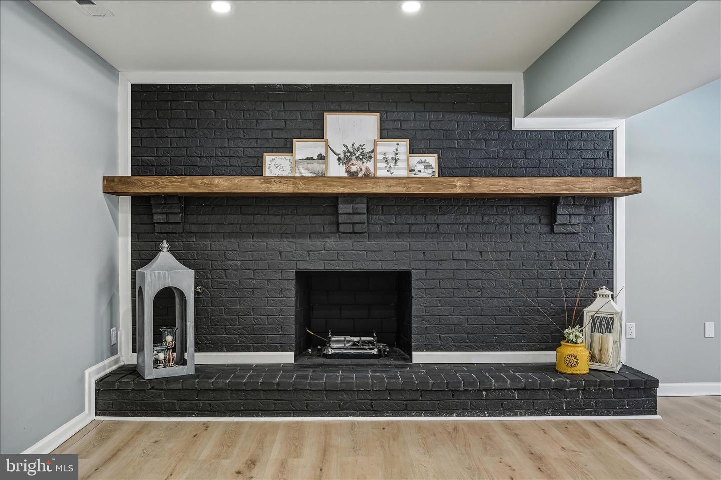 110 ELAINE DR, WINCHESTER, Virginia 22602, 3 Bedrooms Bedrooms, ,2 BathroomsBathrooms,Residential,For sale,110 ELAINE DR,VAFV2039216 MLS # VAFV2039216