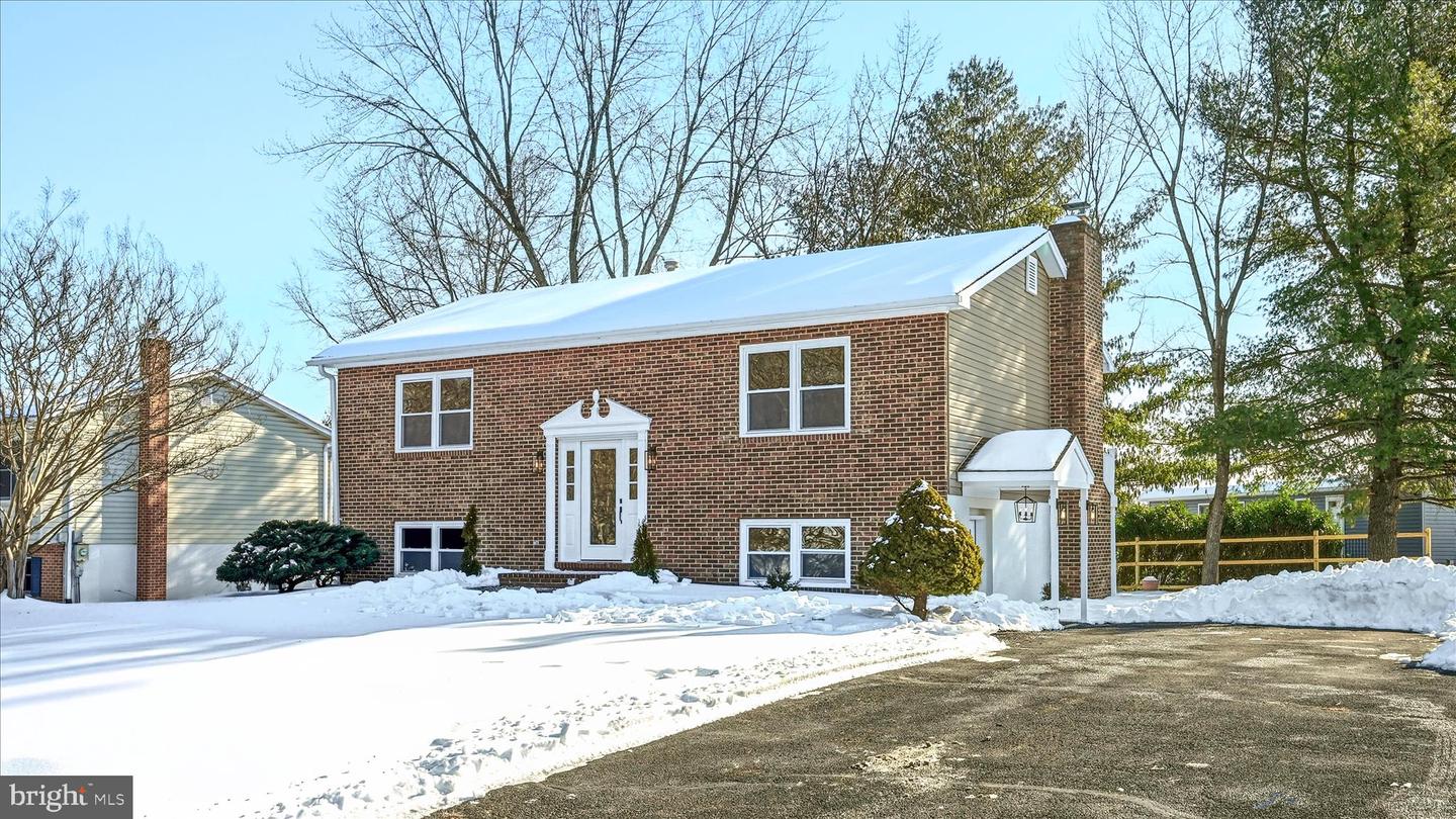 110 ELAINE DR, WINCHESTER, Virginia 22602, 3 Bedrooms Bedrooms, ,2 BathroomsBathrooms,Residential,For sale,110 ELAINE DR,VAFV2039216 MLS # VAFV2039216