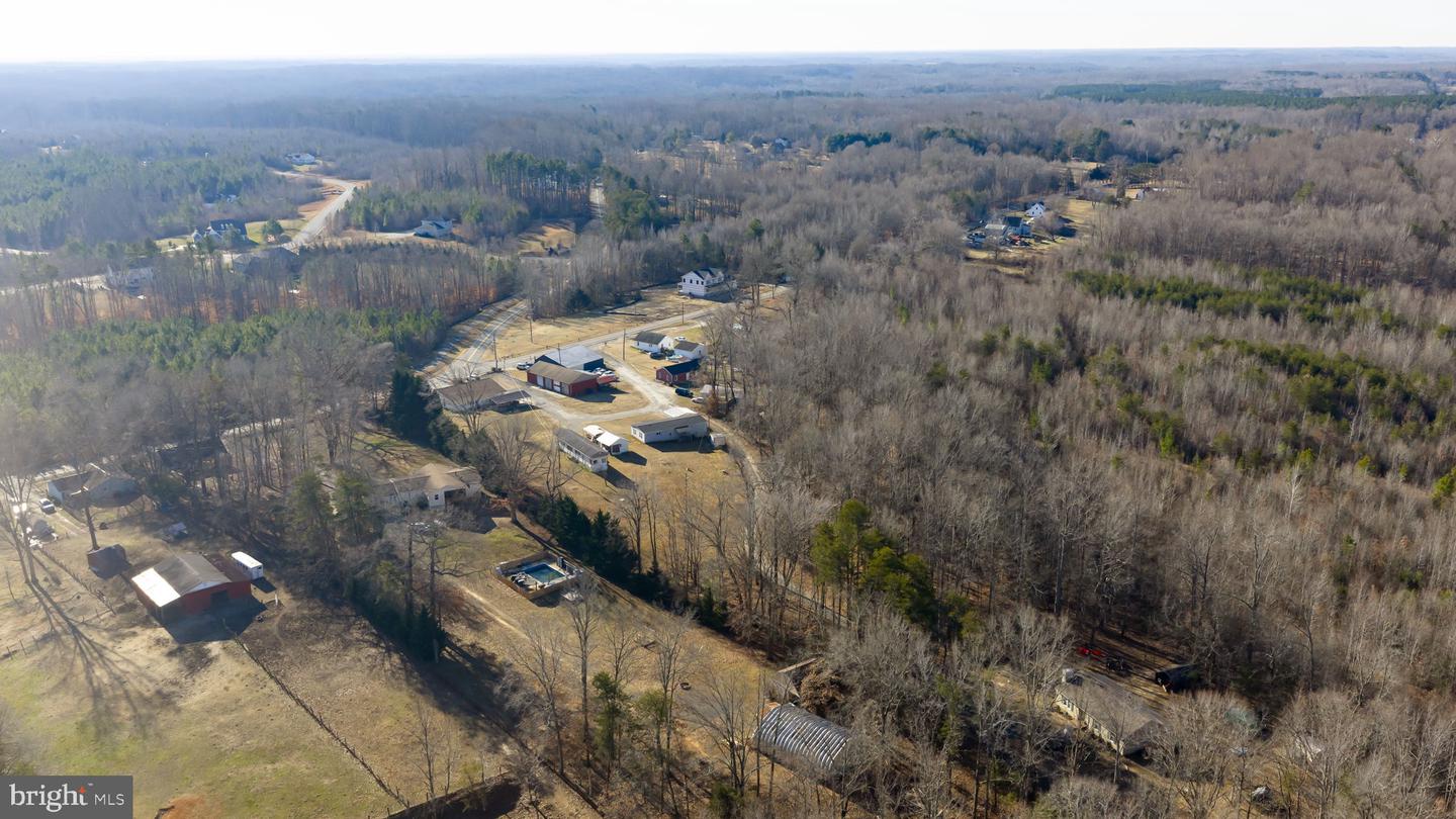 11200 CATHARPIN RD, SPOTSYLVANIA, Virginia 22553, 8 Bedrooms Bedrooms, ,5 BathroomsBathrooms,Residential,For sale,11200 CATHARPIN RD,VASP2038888 MLS # VASP2038888