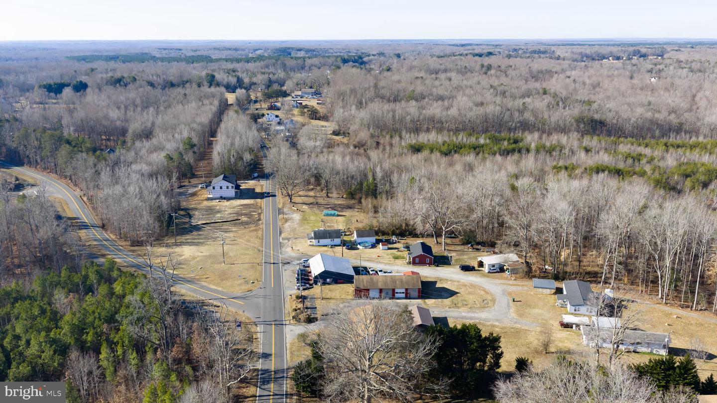 11200 CATHARPIN RD, SPOTSYLVANIA, Virginia 22553, 8 Bedrooms Bedrooms, ,5 BathroomsBathrooms,Residential,For sale,11200 CATHARPIN RD,VASP2038888 MLS # VASP2038888