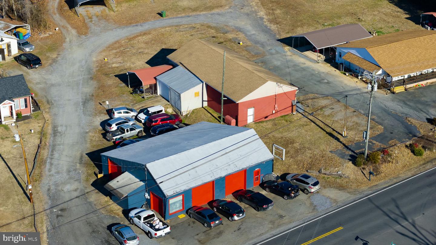 11200 CATHARPIN RD, SPOTSYLVANIA, Virginia 22553, 8 Bedrooms Bedrooms, ,5 BathroomsBathrooms,Residential,For sale,11200 CATHARPIN RD,VASP2038888 MLS # VASP2038888