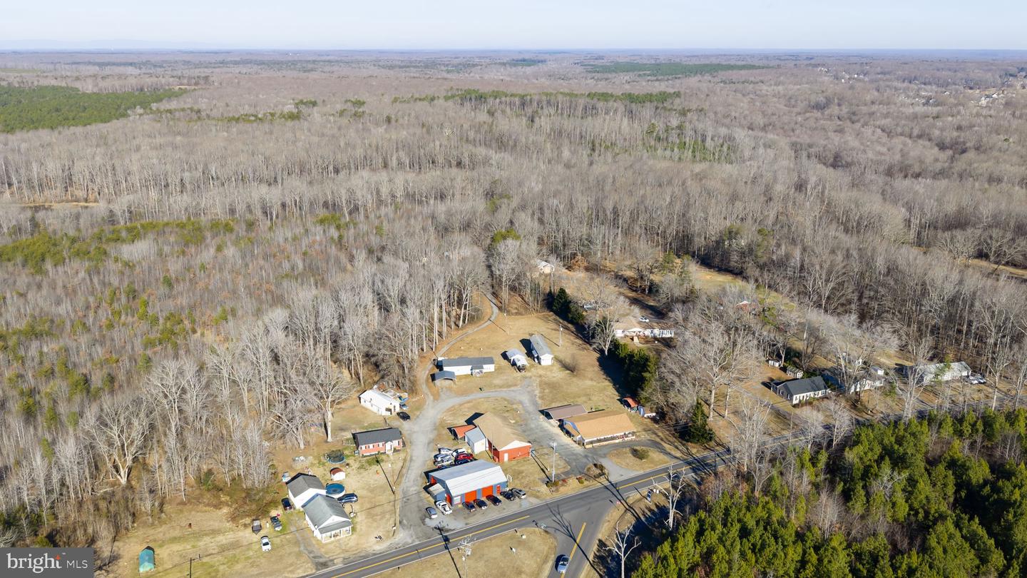 11200 CATHARPIN RD, SPOTSYLVANIA, Virginia 22553, 8 Bedrooms Bedrooms, ,5 BathroomsBathrooms,Residential,For sale,11200 CATHARPIN RD,VASP2038888 MLS # VASP2038888