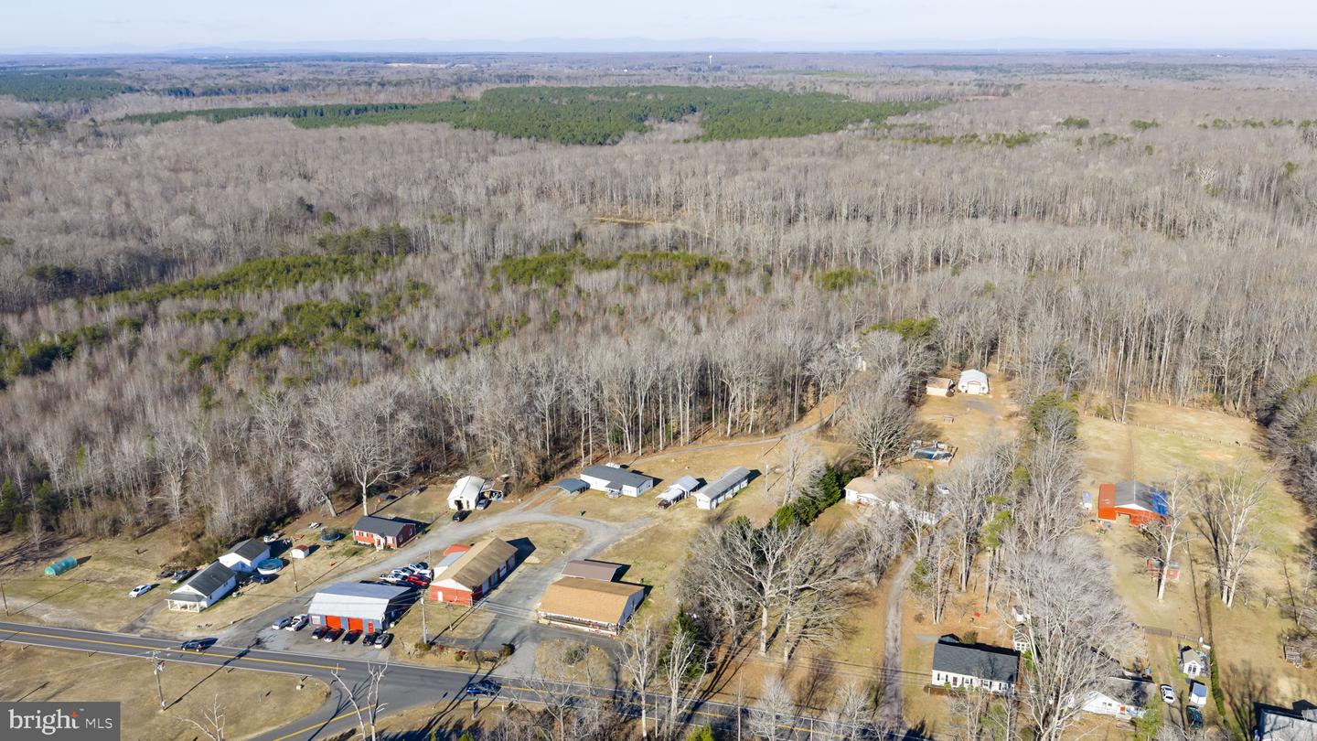 11200 CATHARPIN RD, SPOTSYLVANIA, Virginia 22553, 8 Bedrooms Bedrooms, ,5 BathroomsBathrooms,Residential,For sale,11200 CATHARPIN RD,VASP2038888 MLS # VASP2038888