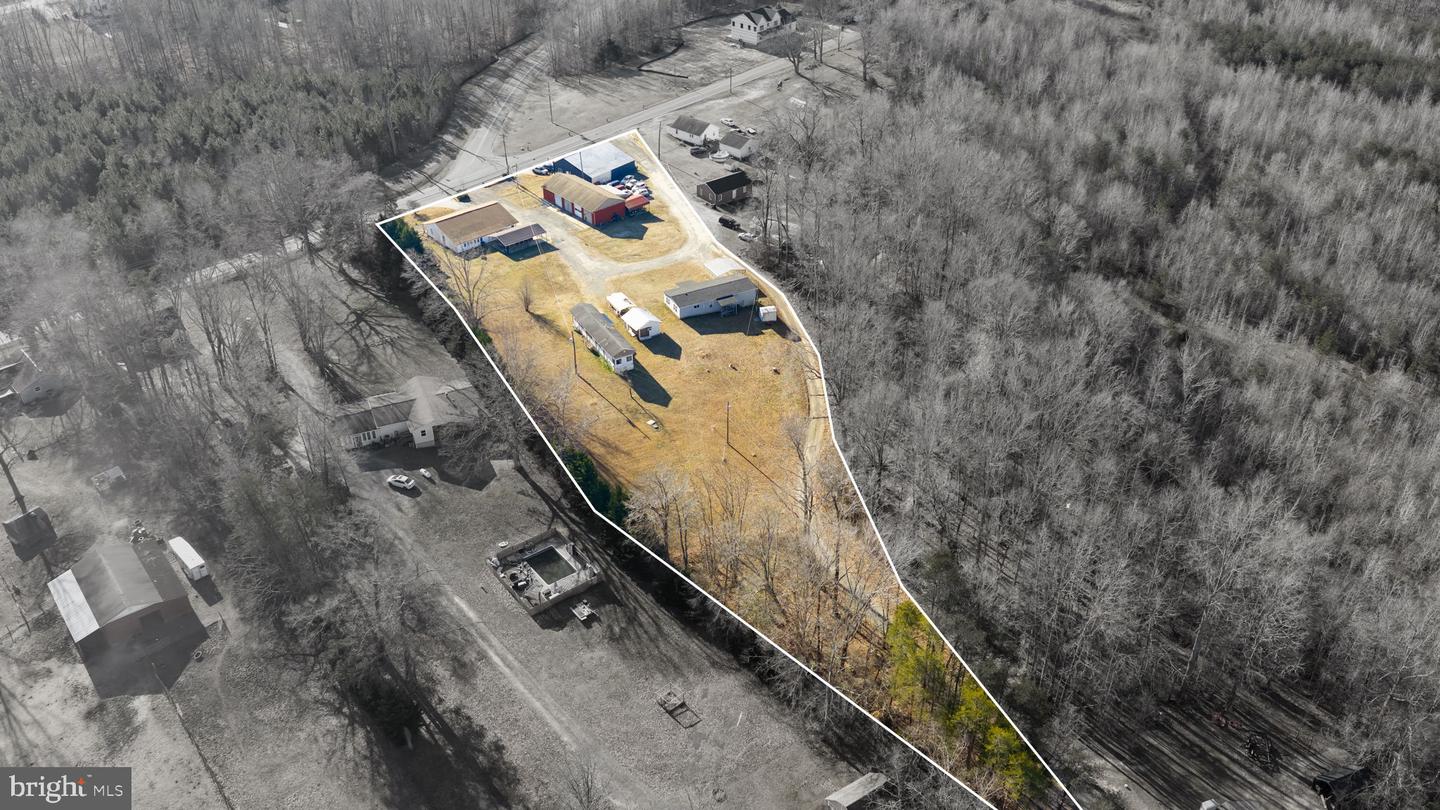 11200 CATHARPIN RD, SPOTSYLVANIA, Virginia 22553, 8 Bedrooms Bedrooms, ,5 BathroomsBathrooms,Residential,For sale,11200 CATHARPIN RD,VASP2038888 MLS # VASP2038888