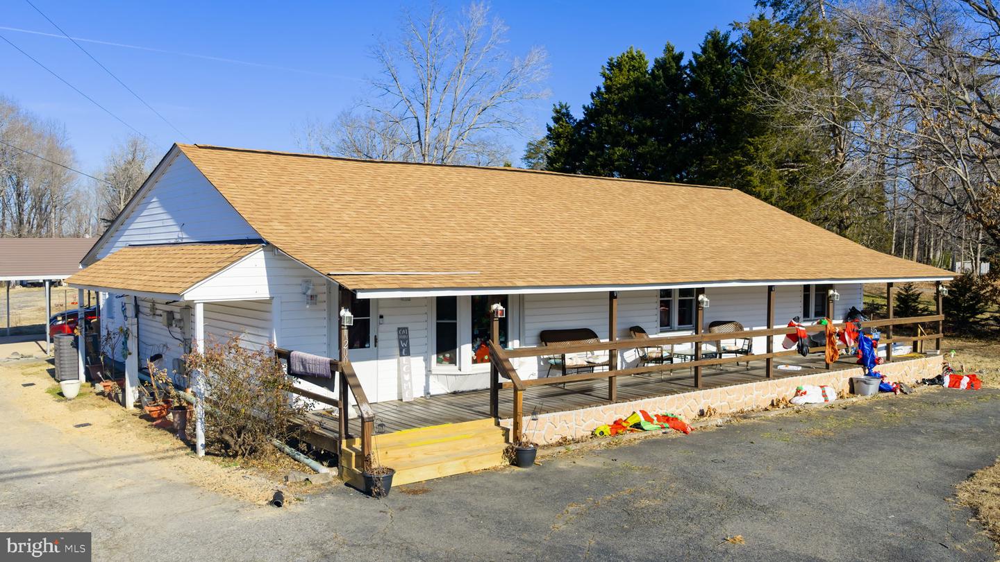 11200 CATHARPIN RD, SPOTSYLVANIA, Virginia 22553, 8 Bedrooms Bedrooms, ,5 BathroomsBathrooms,Residential,For sale,11200 CATHARPIN RD,VASP2038888 MLS # VASP2038888