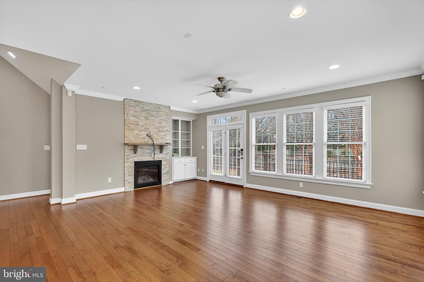 5160 FARMOUNT TER #16, GLEN ALLEN, Virginia 23059, 3 Bedrooms Bedrooms, ,3 BathroomsBathrooms,Residential,For sale,5160 FARMOUNT TER #16,VAHN2001158 MLS # VAHN2001158