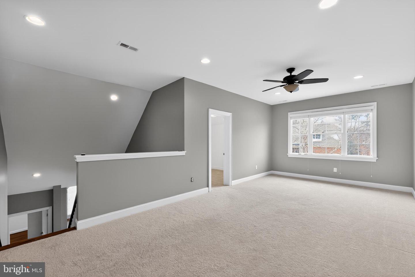 5160 FARMOUNT TER #16, GLEN ALLEN, Virginia 23059, 3 Bedrooms Bedrooms, ,3 BathroomsBathrooms,Residential,For sale,5160 FARMOUNT TER #16,VAHN2001158 MLS # VAHN2001158