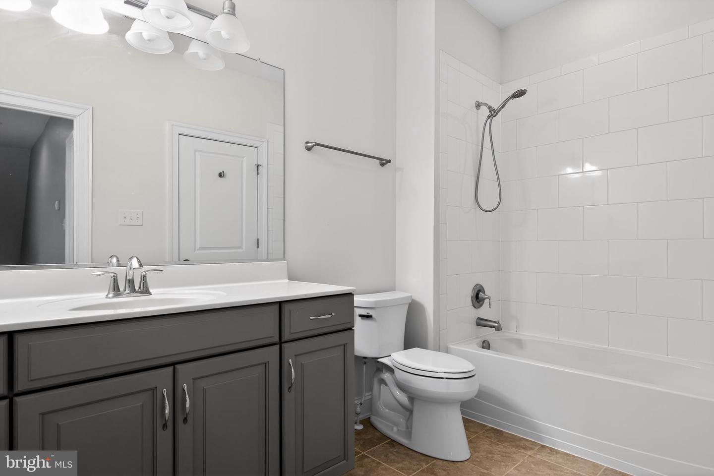 5160 FARMOUNT TER #16, GLEN ALLEN, Virginia 23059, 3 Bedrooms Bedrooms, ,3 BathroomsBathrooms,Residential,For sale,5160 FARMOUNT TER #16,VAHN2001158 MLS # VAHN2001158