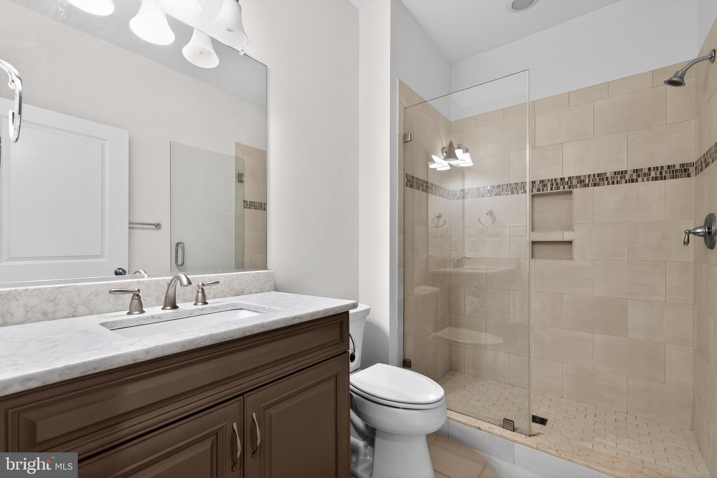 5160 FARMOUNT TER #16, GLEN ALLEN, Virginia 23059, 3 Bedrooms Bedrooms, ,3 BathroomsBathrooms,Residential,For sale,5160 FARMOUNT TER #16,VAHN2001158 MLS # VAHN2001158