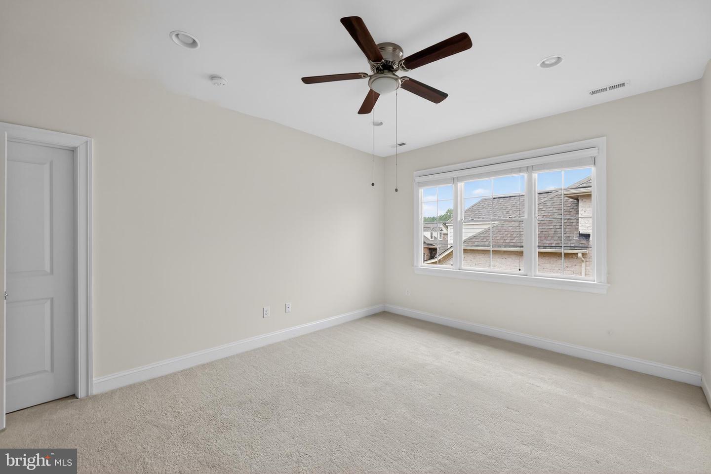 5160 FARMOUNT TER #16, GLEN ALLEN, Virginia 23059, 3 Bedrooms Bedrooms, ,3 BathroomsBathrooms,Residential,For sale,5160 FARMOUNT TER #16,VAHN2001158 MLS # VAHN2001158