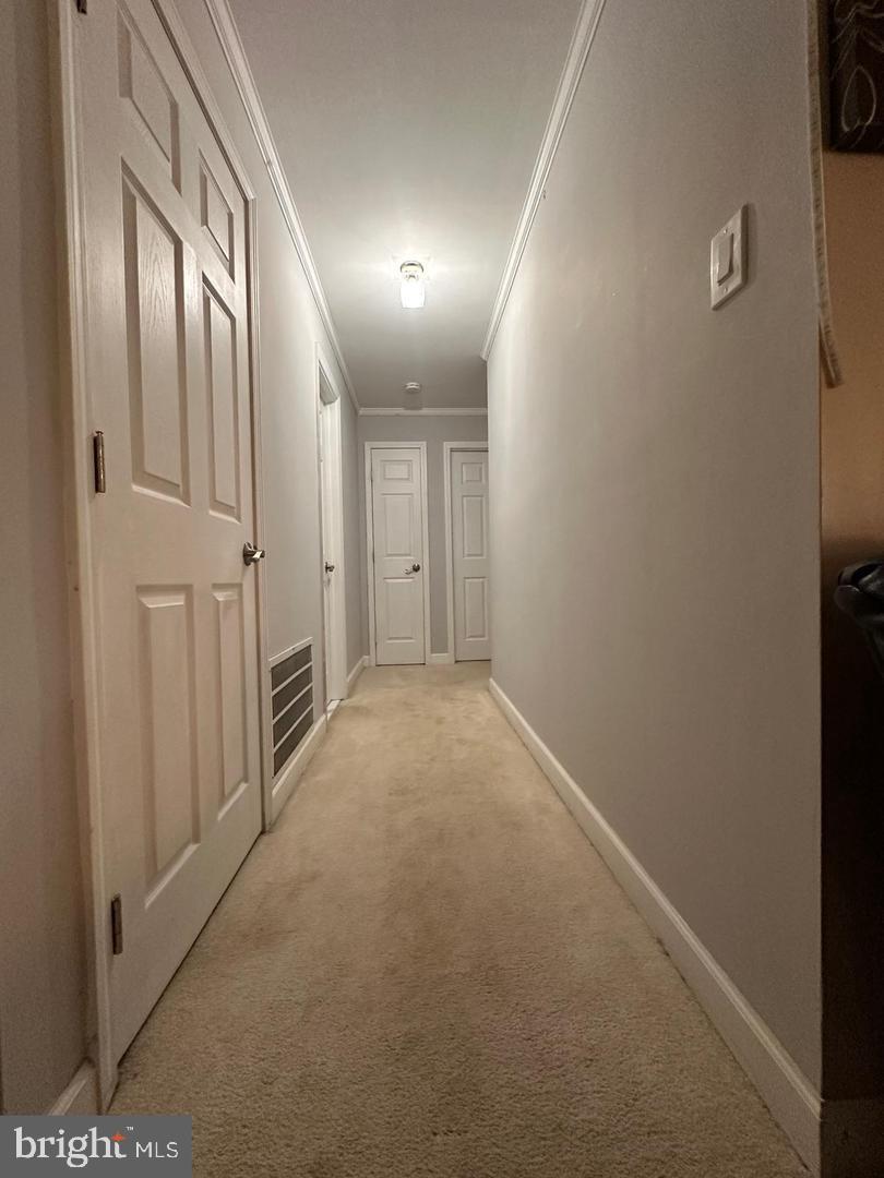 525 FLORIDA AVE #202, HERNDON, Virginia 20170, 2 Bedrooms Bedrooms, ,2 BathroomsBathrooms,Residential,For sale,525 FLORIDA AVE #202,VAFX2287724 MLS # VAFX2287724