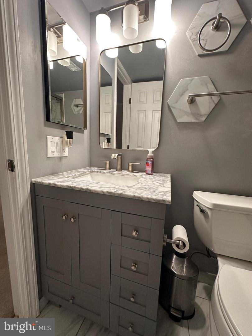 525 FLORIDA AVE #202, HERNDON, Virginia 20170, 2 Bedrooms Bedrooms, ,2 BathroomsBathrooms,Residential,For sale,525 FLORIDA AVE #202,VAFX2287724 MLS # VAFX2287724