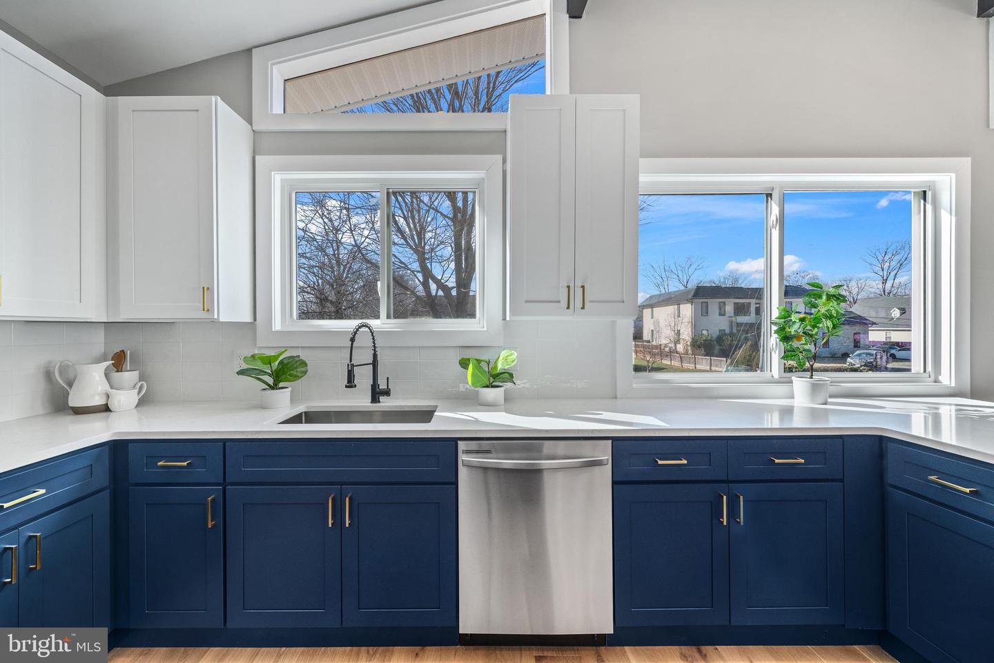 5345 ECHOLS AVE, ALEXANDRIA, Virginia 22311, 5 Bedrooms Bedrooms, ,3 BathroomsBathrooms,Residential,For sale,5345 ECHOLS AVE,VAAX2053570 MLS # VAAX2053570 5345 ECHOLS AVE, ALEXANDRIA, Virginia 22311, 5 Bedrooms Bedrooms, ,3 BathroomsBathrooms,Residential,For sale,5345 ECHOLS AVE,VAAX2053570 MLS # VAAX2053570