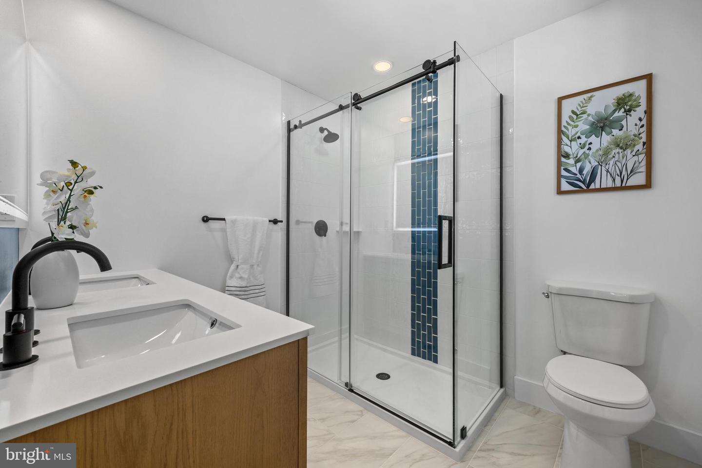 5345 ECHOLS AVE, ALEXANDRIA, Virginia 22311, 5 Bedrooms Bedrooms, ,3 BathroomsBathrooms,Residential,For sale,5345 ECHOLS AVE,VAAX2053570 MLS # VAAX2053570 5345 ECHOLS AVE, ALEXANDRIA, Virginia 22311, 5 Bedrooms Bedrooms, ,3 BathroomsBathrooms,Residential,For sale,5345 ECHOLS AVE,VAAX2053570 MLS # VAAX2053570