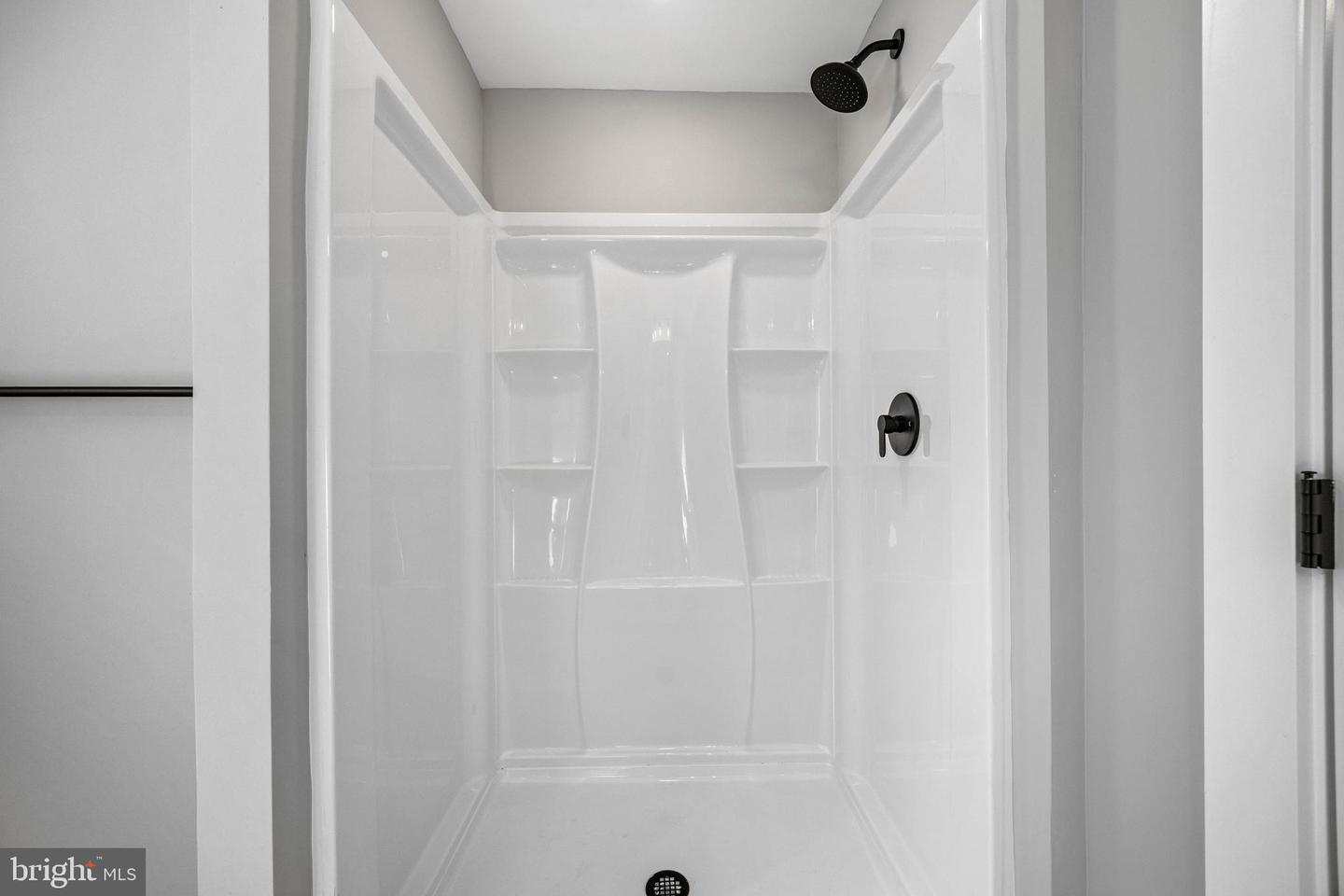 5345 ECHOLS AVE, ALEXANDRIA, Virginia 22311, 5 Bedrooms Bedrooms, ,3 BathroomsBathrooms,Residential,For sale,5345 ECHOLS AVE,VAAX2053570 MLS # VAAX2053570 5345 ECHOLS AVE, ALEXANDRIA, Virginia 22311, 5 Bedrooms Bedrooms, ,3 BathroomsBathrooms,Residential,For sale,5345 ECHOLS AVE,VAAX2053570 MLS # VAAX2053570