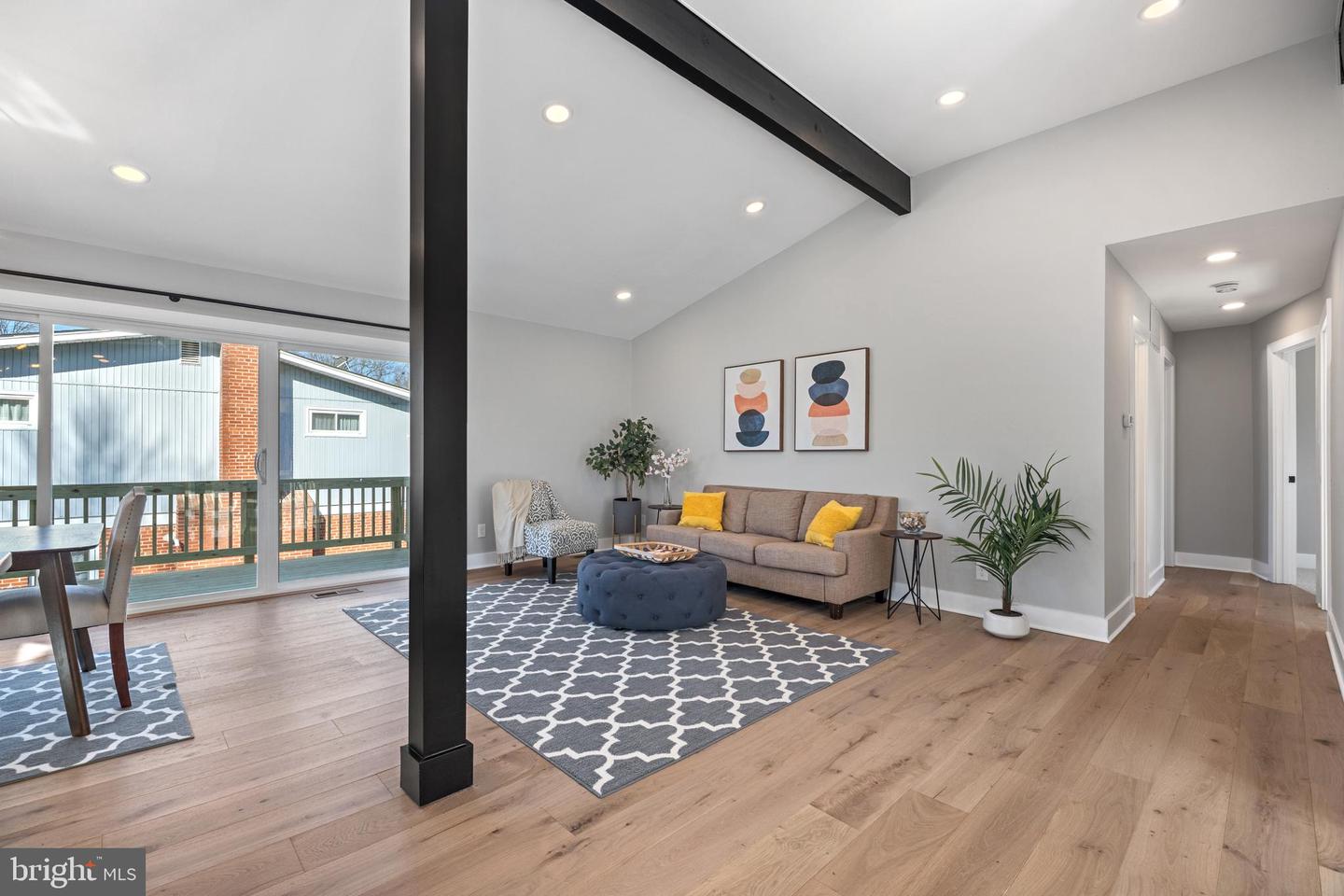 5345 ECHOLS AVE, ALEXANDRIA, Virginia 22311, 5 Bedrooms Bedrooms, ,3 BathroomsBathrooms,Residential,For sale,5345 ECHOLS AVE,VAAX2053570 MLS # VAAX2053570 5345 ECHOLS AVE, ALEXANDRIA, Virginia 22311, 5 Bedrooms Bedrooms, ,3 BathroomsBathrooms,Residential,For sale,5345 ECHOLS AVE,VAAX2053570 MLS # VAAX2053570