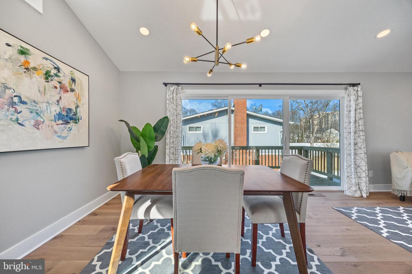 5345 ECHOLS AVE, ALEXANDRIA, Virginia 22311, 5 Bedrooms Bedrooms, ,3 BathroomsBathrooms,Residential,For sale,5345 ECHOLS AVE,VAAX2053570 MLS # VAAX2053570 5345 ECHOLS AVE, ALEXANDRIA, Virginia 22311, 5 Bedrooms Bedrooms, ,3 BathroomsBathrooms,Residential,For sale,5345 ECHOLS AVE,VAAX2053570 MLS # VAAX2053570