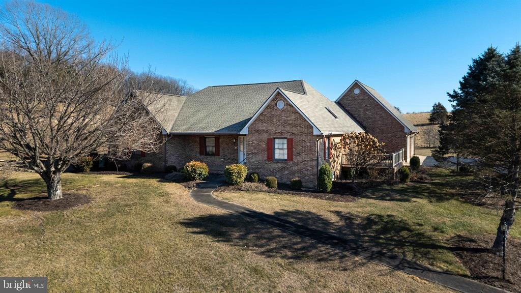 147 BON LEA DR, STAUNTON, Virginia 24401, 3 Bedrooms Bedrooms, ,2 BathroomsBathrooms,Residential,For sale,147 BON LEA DR,VAAG2002732 MLS # VAAG2002732