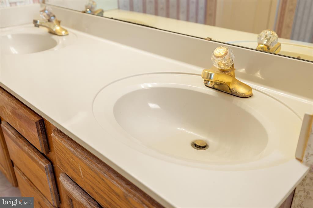 147 BON LEA DR, STAUNTON, Virginia 24401, 3 Bedrooms Bedrooms, ,2 BathroomsBathrooms,Residential,For sale,147 BON LEA DR,VAAG2002732 MLS # VAAG2002732