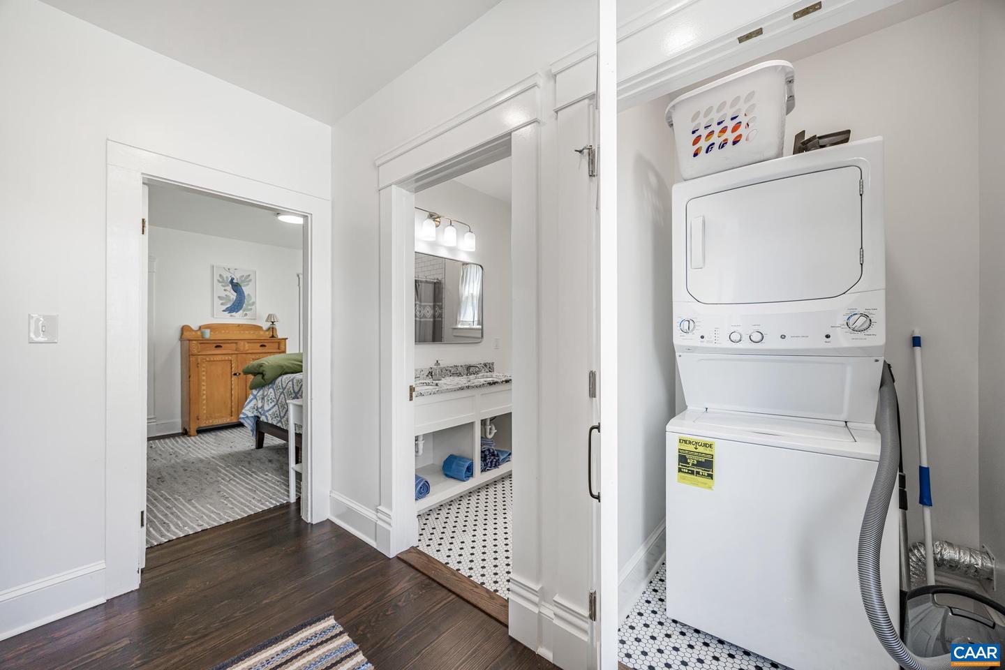 242 MADISON MILLS LN, ORANGE, Virginia 22960, 4 Bedrooms Bedrooms, ,3 BathroomsBathrooms,Residential,For sale,242 MADISON MILLS LN,672848 MLS # 672848 242 MADISON MILLS LN, ORANGE, Virginia 22960, 4 Bedrooms Bedrooms, ,3 BathroomsBathrooms,Residential,For sale,242 MADISON MILLS LN,672848 MLS # 672848