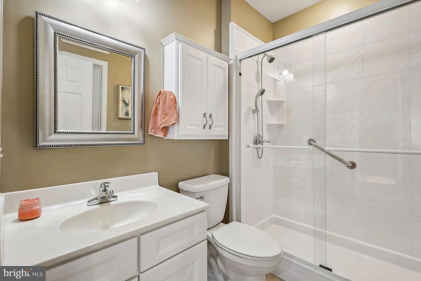 173 AUTUMN WIND CT, WARRENTON, Virginia 20186, 7 Bedrooms Bedrooms, 11 Rooms Rooms,5 BathroomsBathrooms,Residential,For sale,173 AUTUMN WIND CT,VAFQ2020314 MLS # VAFQ2020314