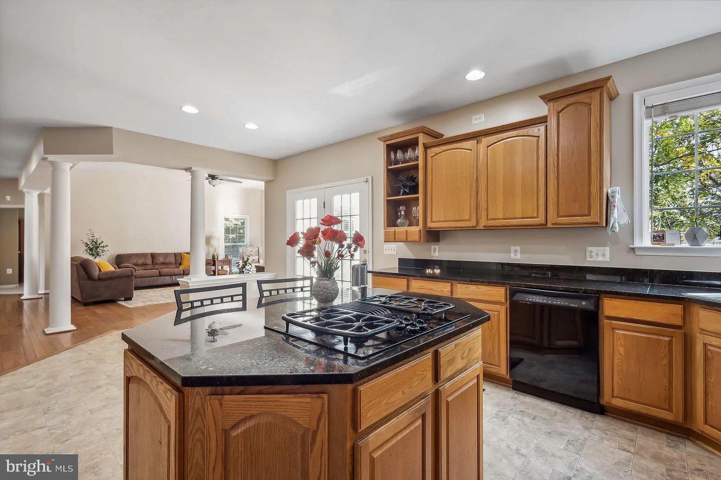 173 AUTUMN WIND CT, WARRENTON, Virginia 20186, 7 Bedrooms Bedrooms, 11 Rooms Rooms,5 BathroomsBathrooms,Residential,For sale,173 AUTUMN WIND CT,VAFQ2020314 MLS # VAFQ2020314