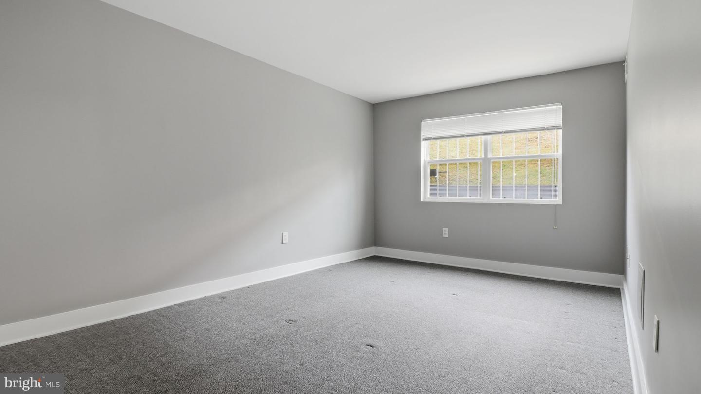 2317 16TH ST SE #102, WASHINGTON, District Of Columbia 20020, 2 Bedrooms Bedrooms, ,1 BathroomBathrooms,Residential,For sale,2317 16TH ST SE #102,DCDC2243560 MLS # DCDC2243560