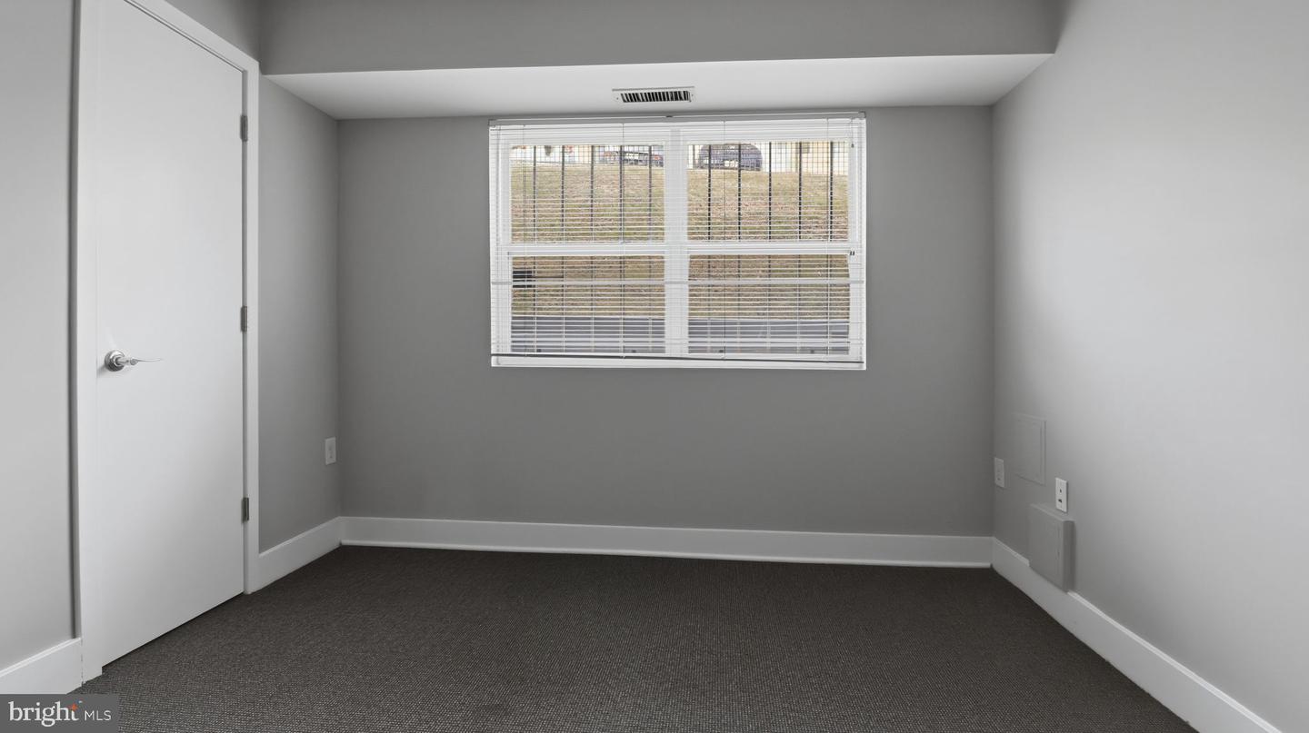 2317 16TH ST SE #102, WASHINGTON, District Of Columbia 20020, 2 Bedrooms Bedrooms, ,1 BathroomBathrooms,Residential,For sale,2317 16TH ST SE #102,DCDC2243560 MLS # DCDC2243560