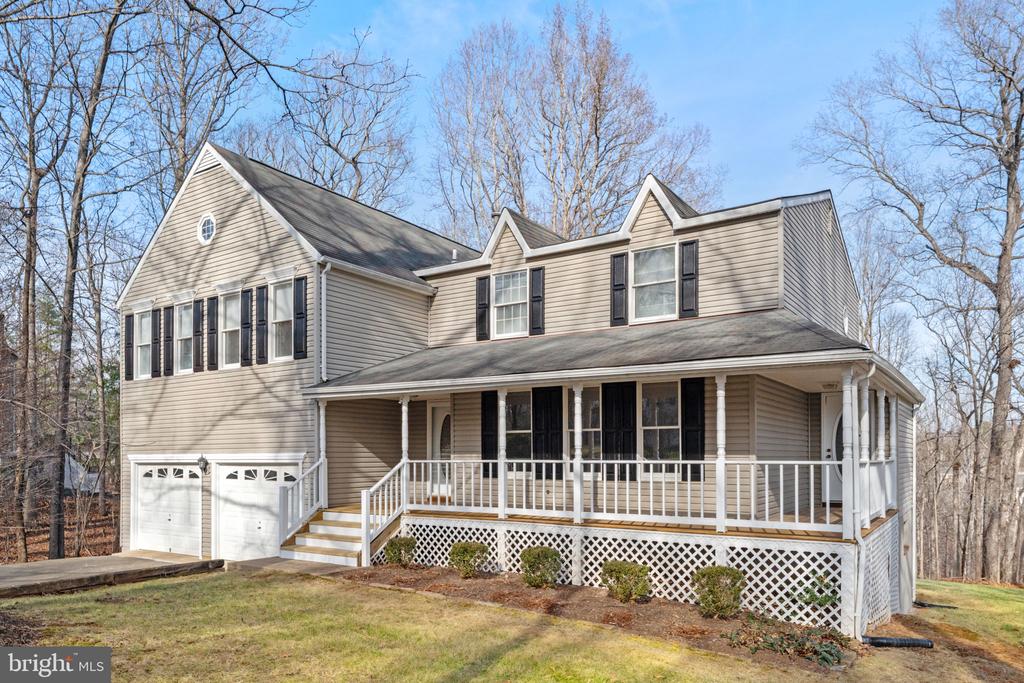 5840 RIDGECREST AVE, WARRENTON, Virginia, 4 Bedrooms Bedrooms, ,3 BathroomsBathrooms,Residential,5840 RIDGECREST AVE,VAFQ2019326 MLS # VAFQ2019326 5840 RIDGECREST AVE, WARRENTON, Virginia, 4 Bedrooms Bedrooms, ,3 BathroomsBathrooms,Residential,5840 RIDGECREST AVE,VAFQ2019326 MLS # VAFQ2019326