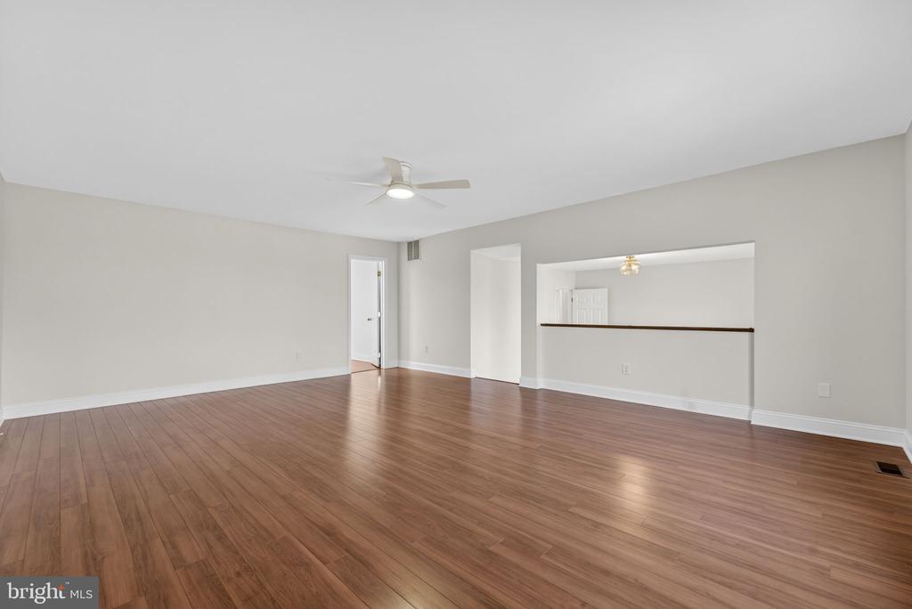 5840 RIDGECREST AVE, WARRENTON, Virginia, 4 Bedrooms Bedrooms, ,3 BathroomsBathrooms,Residential,5840 RIDGECREST AVE,VAFQ2019326 MLS # VAFQ2019326 5840 RIDGECREST AVE, WARRENTON, Virginia, 4 Bedrooms Bedrooms, ,3 BathroomsBathrooms,Residential,5840 RIDGECREST AVE,VAFQ2019326 MLS # VAFQ2019326