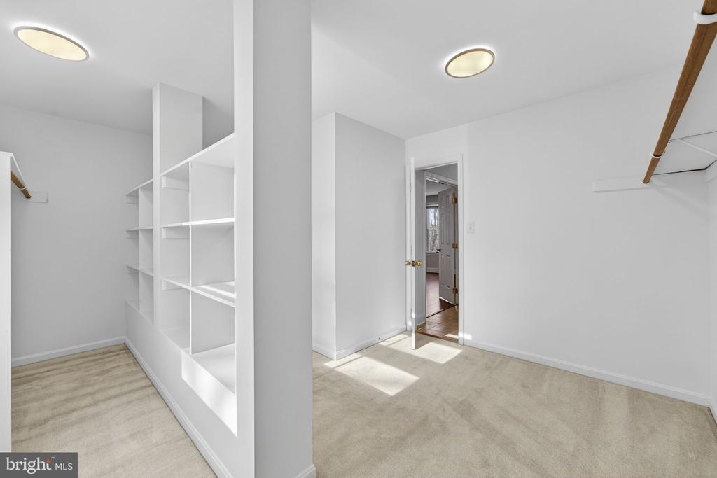 5840 RIDGECREST AVE, WARRENTON, Virginia, 4 Bedrooms Bedrooms, ,3 BathroomsBathrooms,Residential,5840 RIDGECREST AVE,VAFQ2019326 MLS # VAFQ2019326 5840 RIDGECREST AVE, WARRENTON, Virginia, 4 Bedrooms Bedrooms, ,3 BathroomsBathrooms,Residential,5840 RIDGECREST AVE,VAFQ2019326 MLS # VAFQ2019326