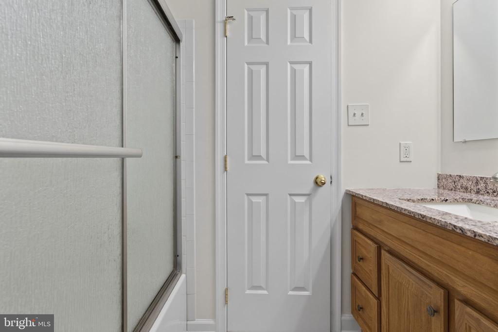 5840 RIDGECREST AVE, WARRENTON, Virginia, 4 Bedrooms Bedrooms, ,3 BathroomsBathrooms,Residential,5840 RIDGECREST AVE,VAFQ2019326 MLS # VAFQ2019326 5840 RIDGECREST AVE, WARRENTON, Virginia, 4 Bedrooms Bedrooms, ,3 BathroomsBathrooms,Residential,5840 RIDGECREST AVE,VAFQ2019326 MLS # VAFQ2019326