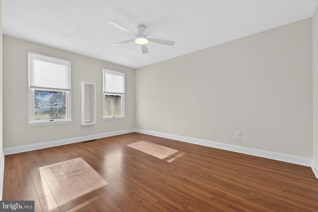 5840 RIDGECREST AVE, WARRENTON, Virginia, 4 Bedrooms Bedrooms, ,3 BathroomsBathrooms,Residential,5840 RIDGECREST AVE,VAFQ2019326 MLS # VAFQ2019326 5840 RIDGECREST AVE, WARRENTON, Virginia, 4 Bedrooms Bedrooms, ,3 BathroomsBathrooms,Residential,5840 RIDGECREST AVE,VAFQ2019326 MLS # VAFQ2019326