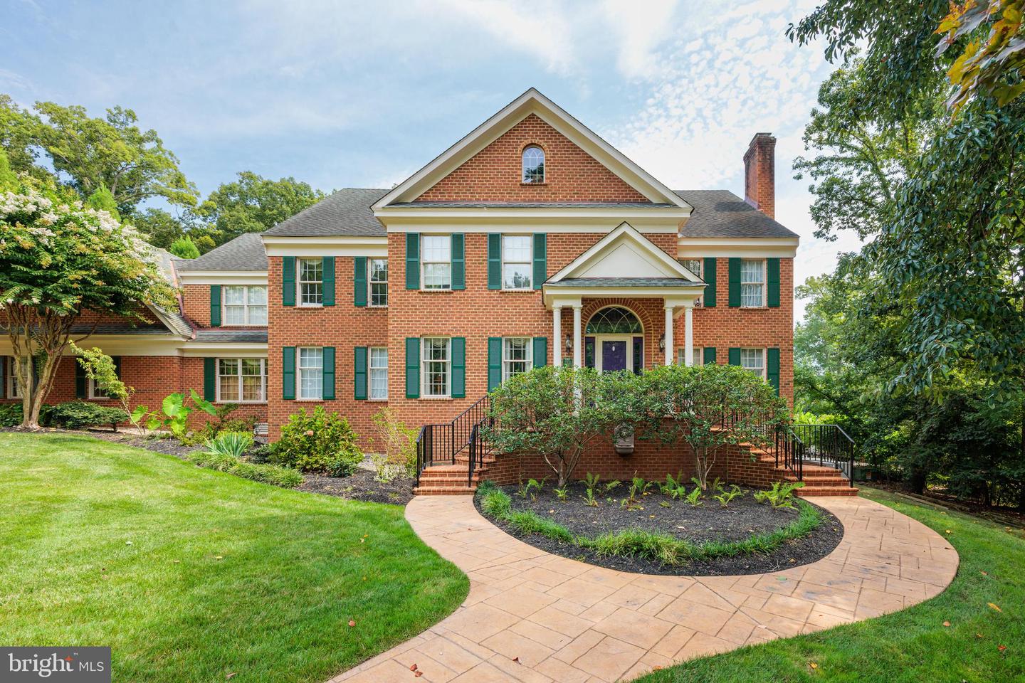 2303 BREAM DR, MIDLOTHIAN, Virginia 23113, 6 Bedrooms Bedrooms, 18 Rooms Rooms,6 BathroomsBathrooms,Residential,For sale,2303 BREAM DR,VACF2001112 MLS # VACF2001112