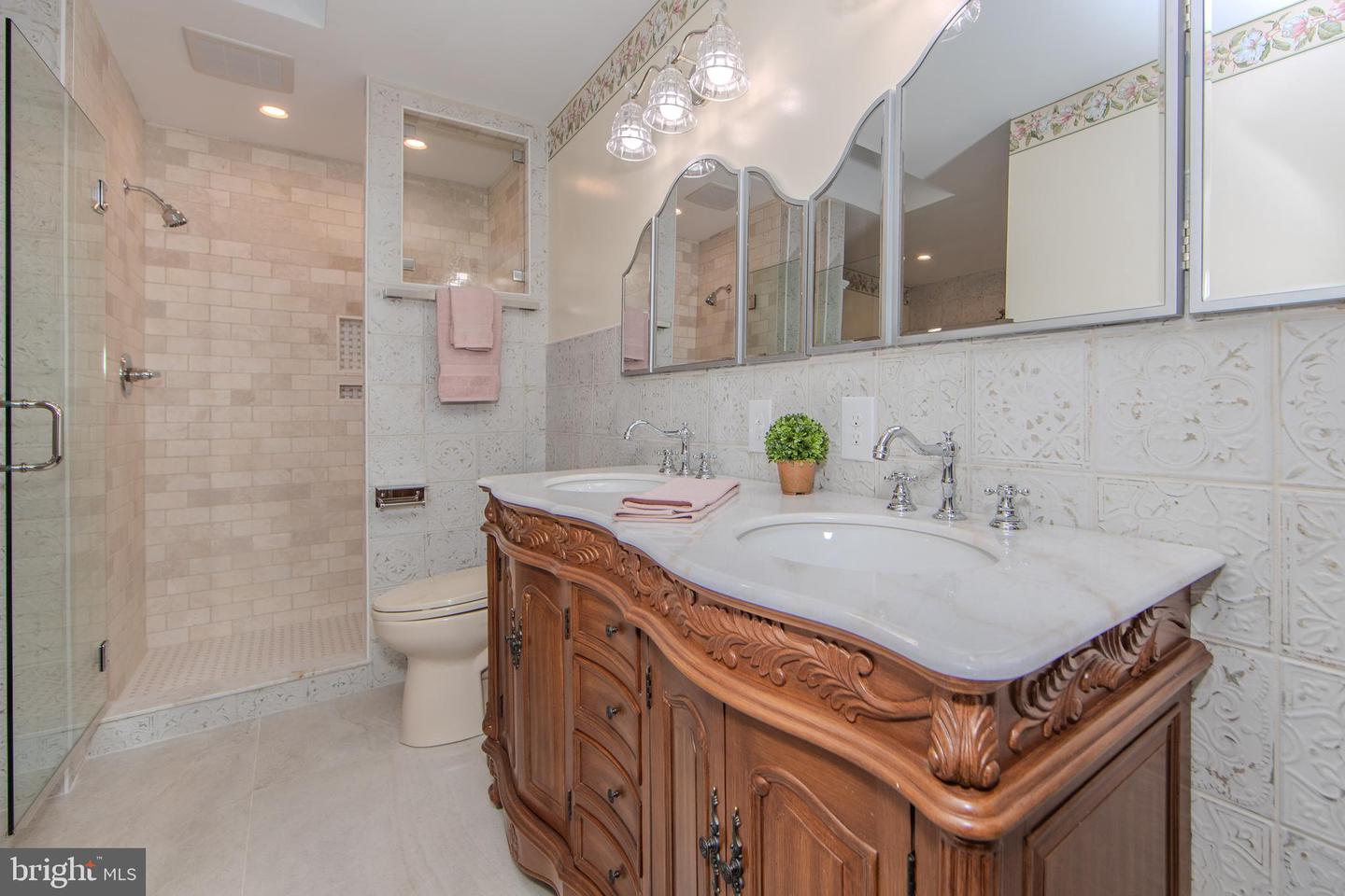 2303 BREAM DR, MIDLOTHIAN, Virginia 23113, 6 Bedrooms Bedrooms, 18 Rooms Rooms,6 BathroomsBathrooms,Residential,For sale,2303 BREAM DR,VACF2001112 MLS # VACF2001112