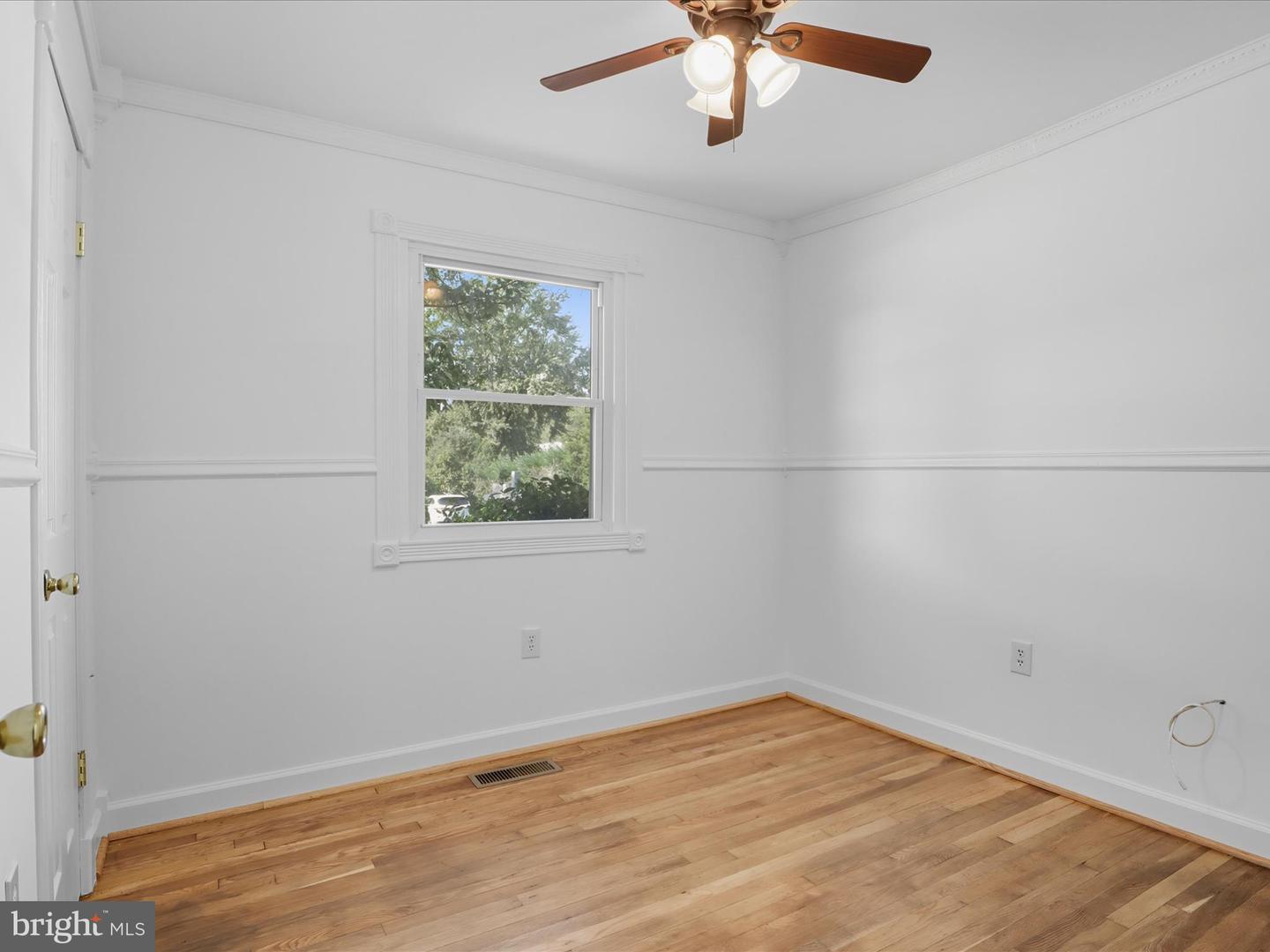 13203 HADDOCK RD, WOODBRIDGE, Virginia 22193, 3 Bedrooms Bedrooms, ,1 BathroomBathrooms,Residential,For sale,13203 HADDOCK RD,VAPW2104608 MLS # VAPW2104608