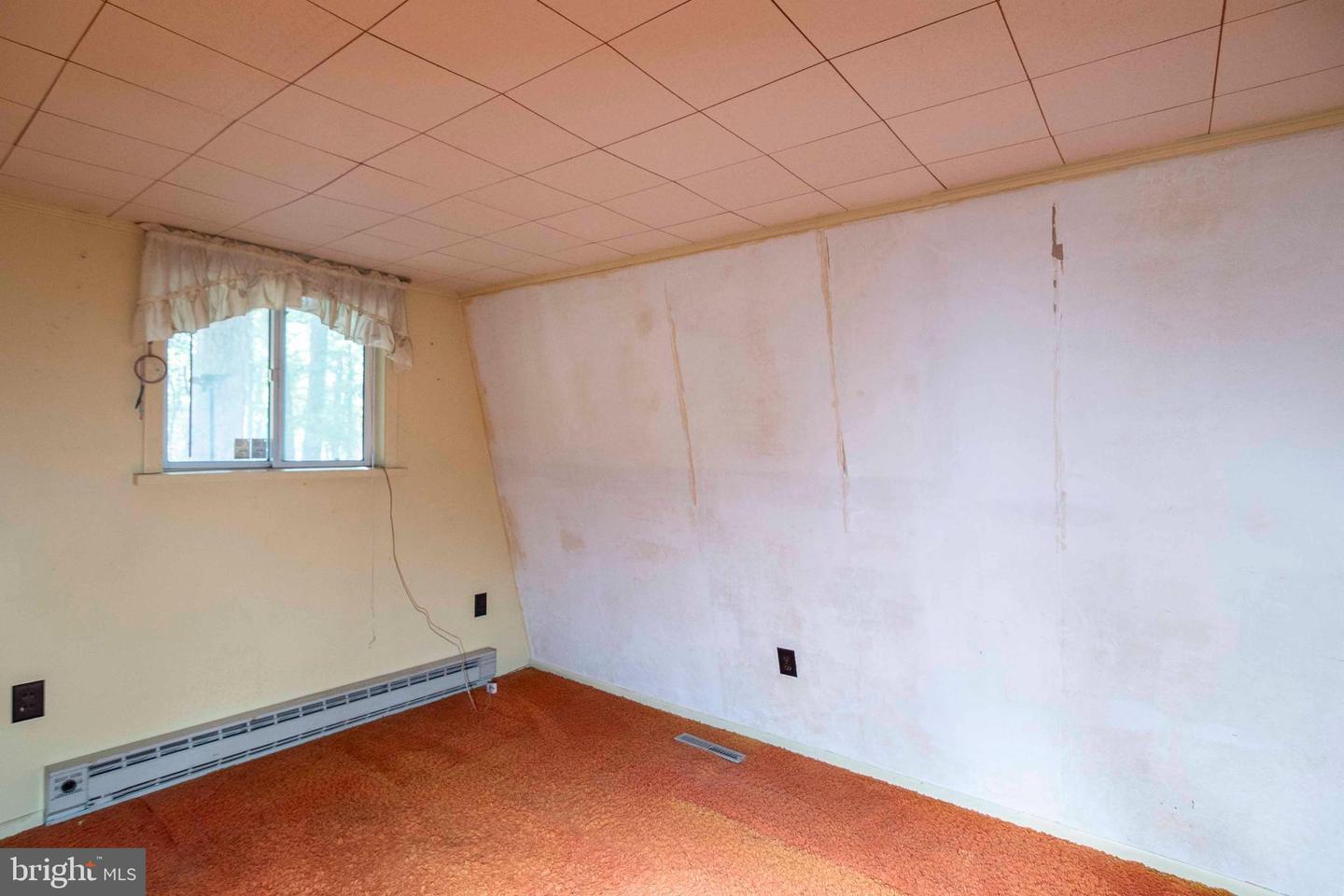 458 HOBBS KNOB RD, FRONT ROYAL, Virginia 22630, 3 Bedrooms Bedrooms, ,2 BathroomsBathrooms,Residential,For sale,458 HOBBS KNOB RD,VAWR2012510 MLS # VAWR2012510