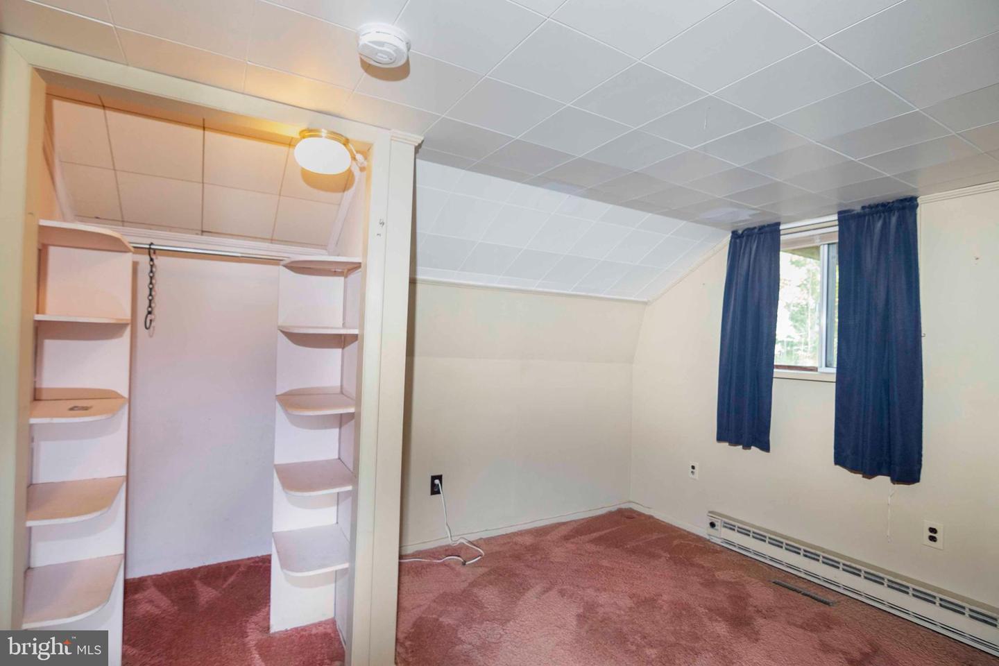 458 HOBBS KNOB RD, FRONT ROYAL, Virginia 22630, 3 Bedrooms Bedrooms, ,2 BathroomsBathrooms,Residential,For sale,458 HOBBS KNOB RD,VAWR2012510 MLS # VAWR2012510